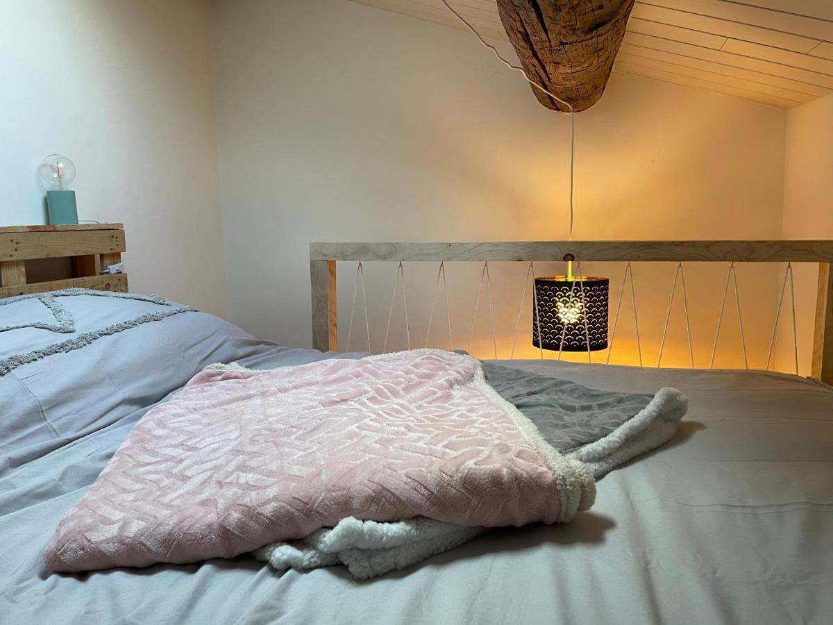Bel Appartement Chic Et Cosy. Les Martres-de-Veyre Экстерьер фото